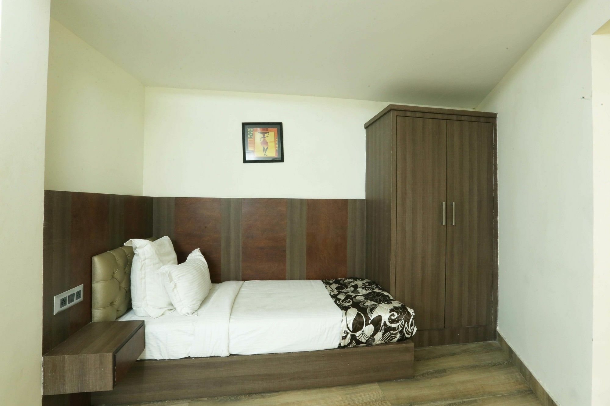Hotel Metropolitian New Delhi Extérieur photo
