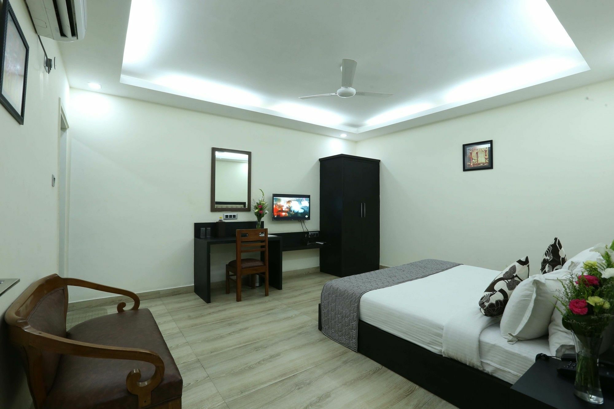 Hotel Metropolitian New Delhi Extérieur photo